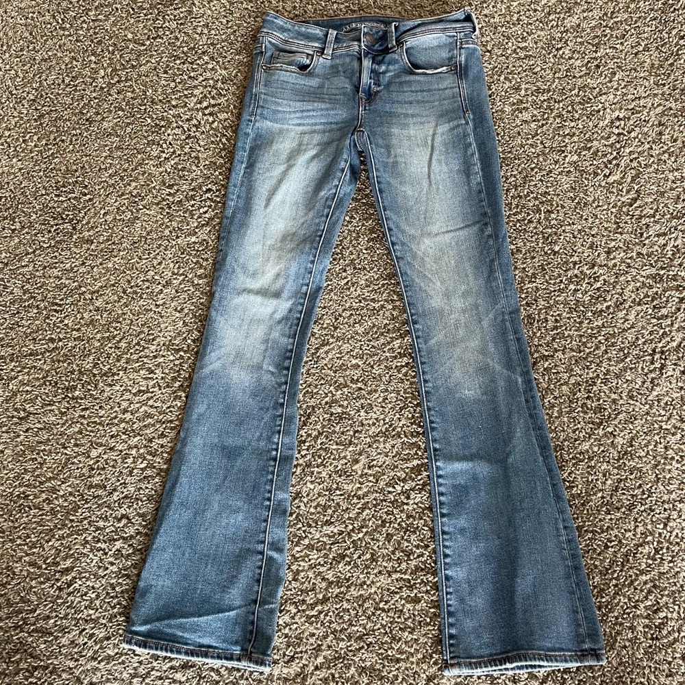 American eagle size 2 bell bottoms